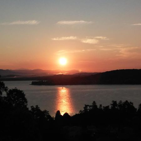 La Boretta Aparthotel Meina Esterno foto